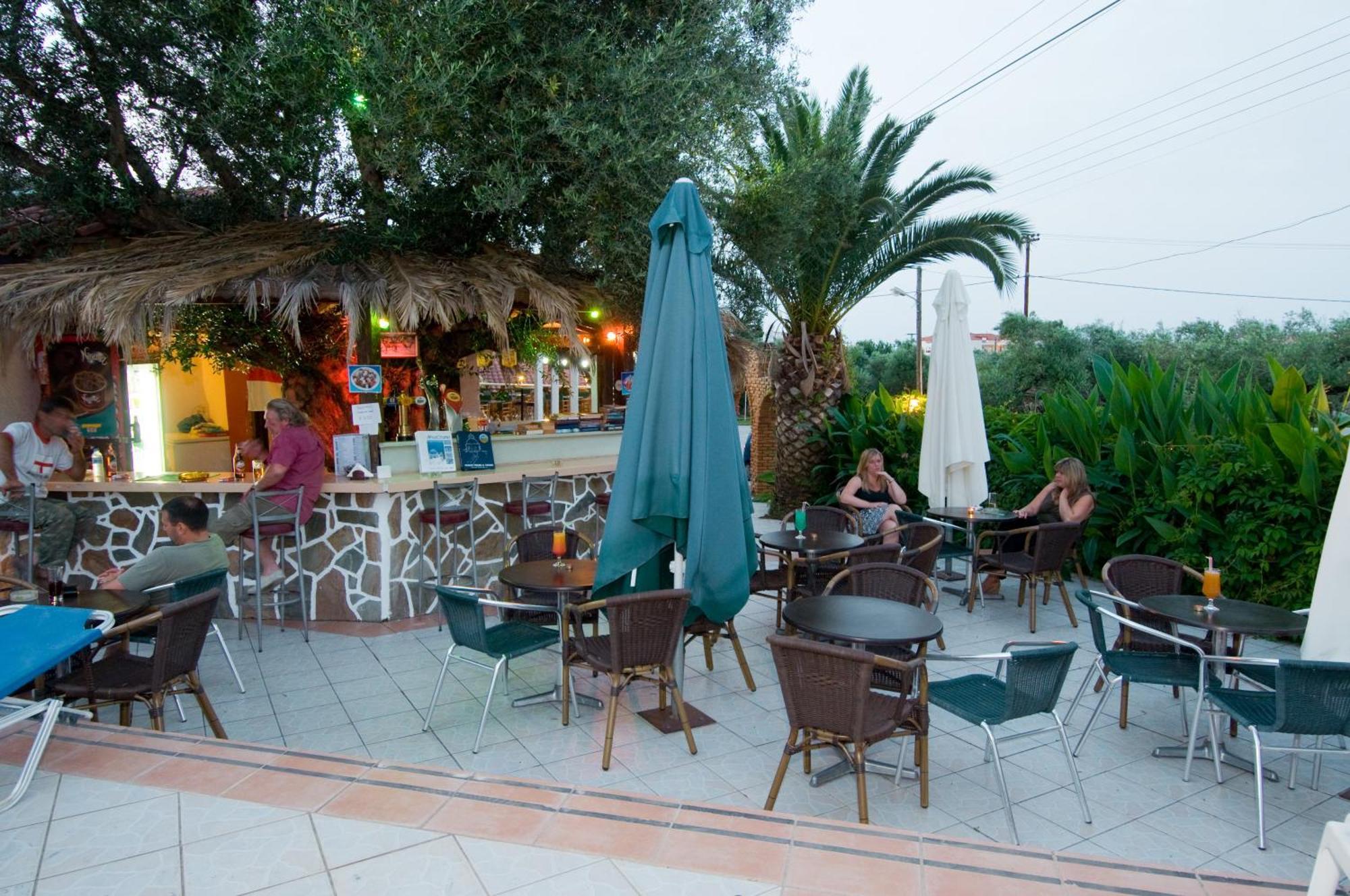 Callinica Hotel تسيليفي المظهر الخارجي الصورة