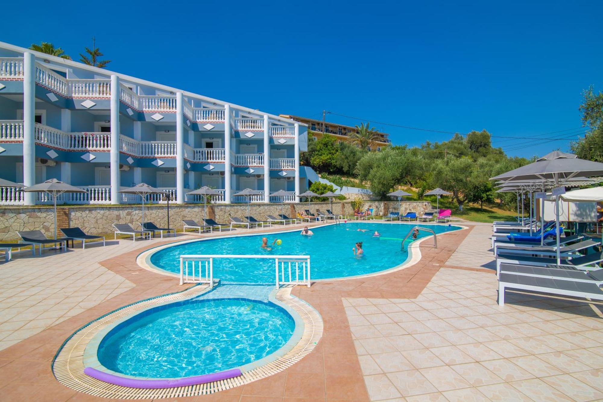 Callinica Hotel تسيليفي المظهر الخارجي الصورة