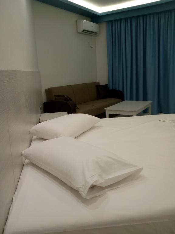 Callinica Hotel تسيليفي المظهر الخارجي الصورة