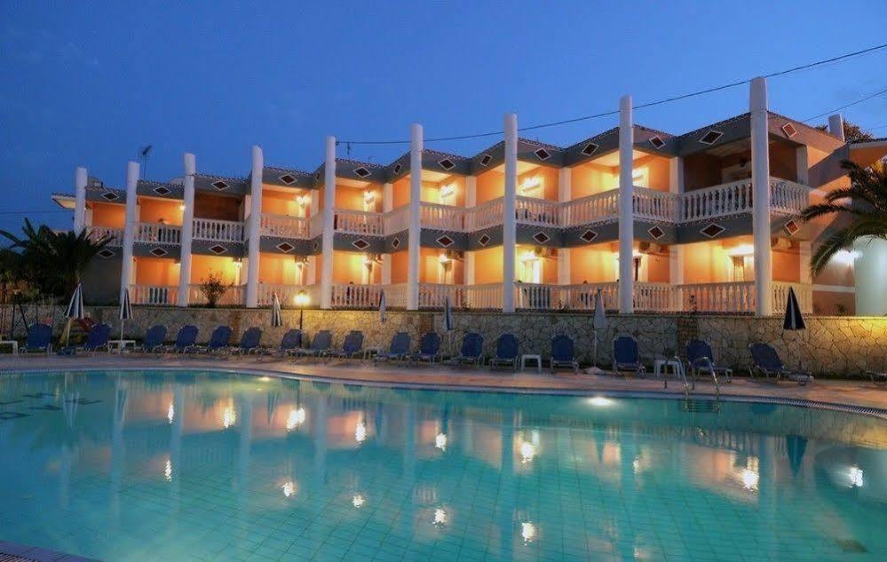 Callinica Hotel تسيليفي المظهر الخارجي الصورة