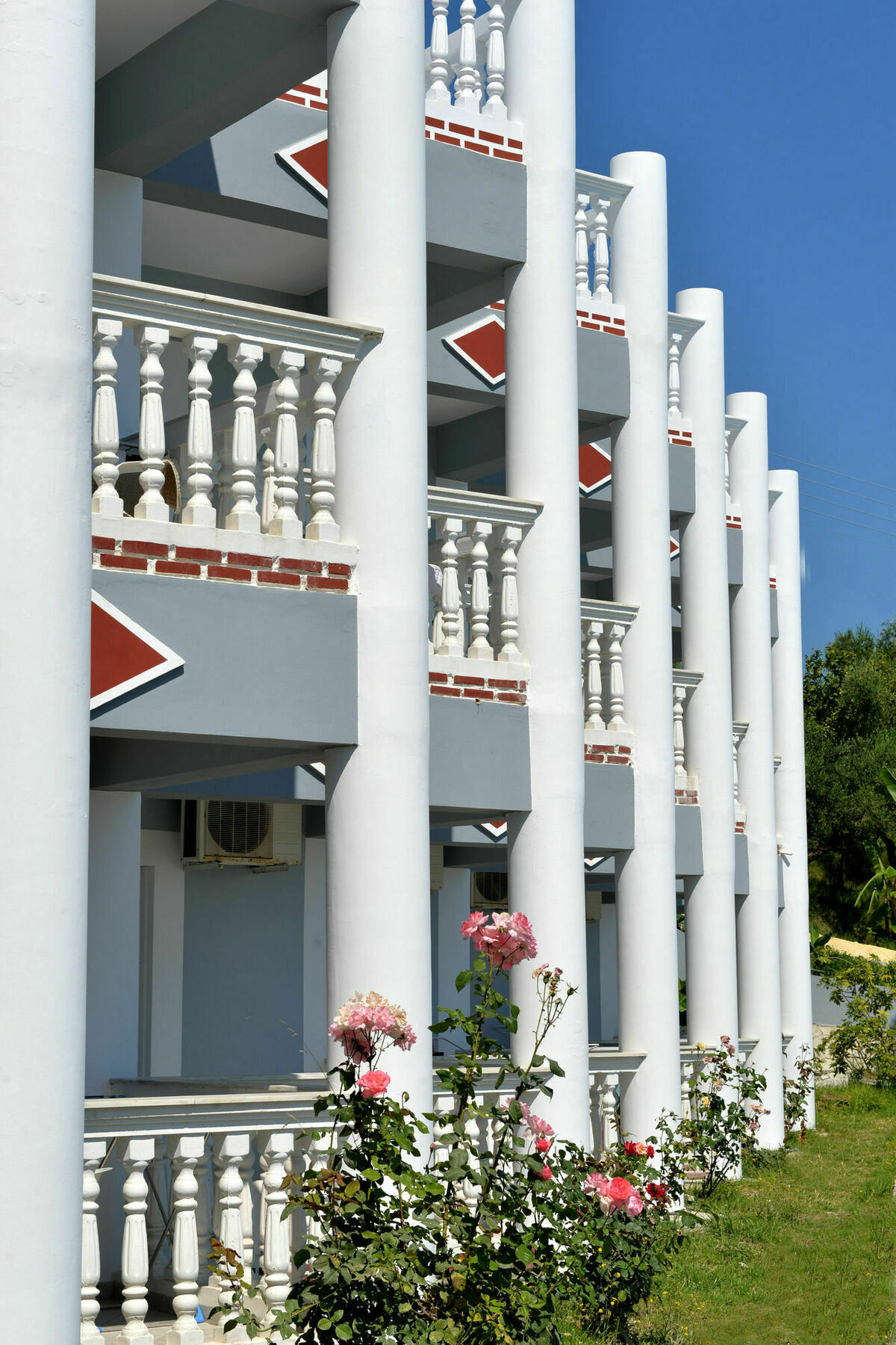 Callinica Hotel تسيليفي المظهر الخارجي الصورة